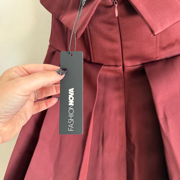 FASHION NOVA | Definitely Darling Burgundy Satin Corset Cocktail Dress | Medium - Picture 5 of 8